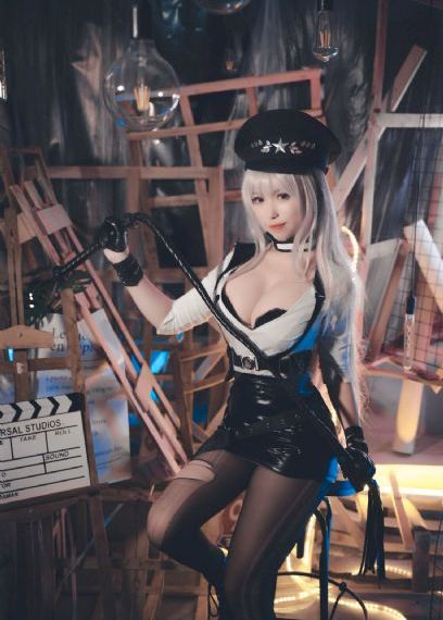纳粹女裸体无删减版_高清免费在线播放