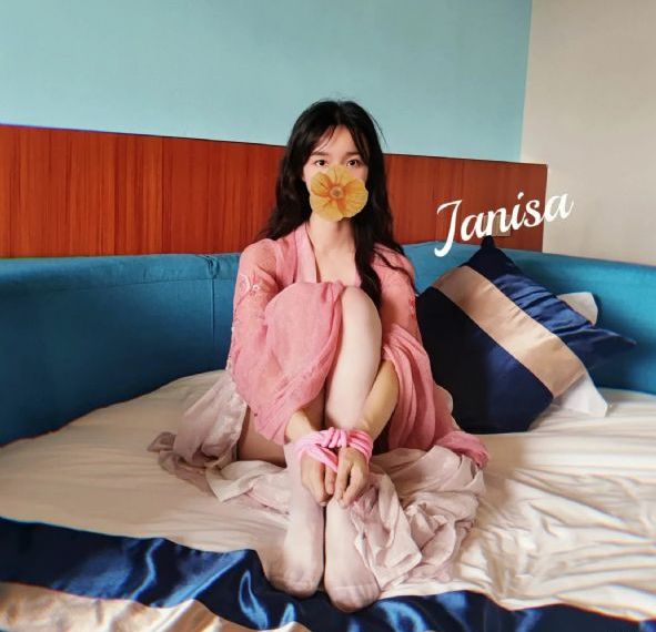 热线女孩在线播放_1080影视在线观看