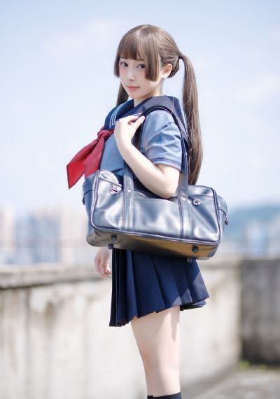 级黄色片_DVD免费在线播放