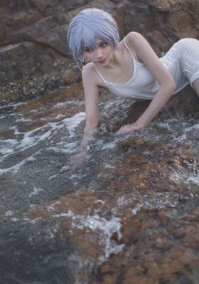 汤摇庄的幽灵_高清完整版BD